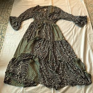 Maxi Dress green and navy size Small